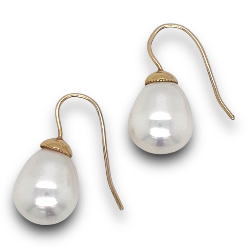 Edison Pearl Drop Earrings in 18 Carat Yellow Gold