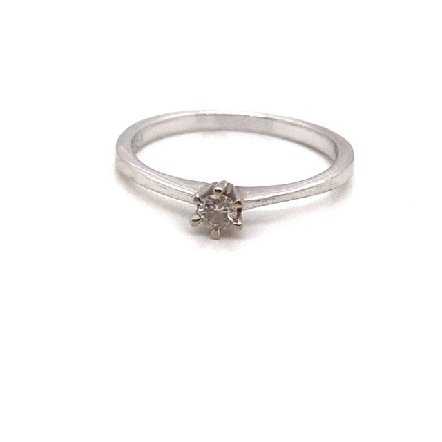 White Gold and Diamond Ring - Estate