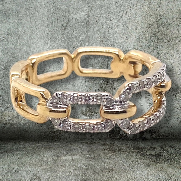 Chain Link Pave Diamond Ring