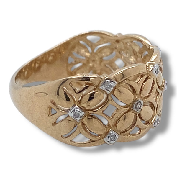 Two-Tone Floral Art Deco Ring with Diamonds