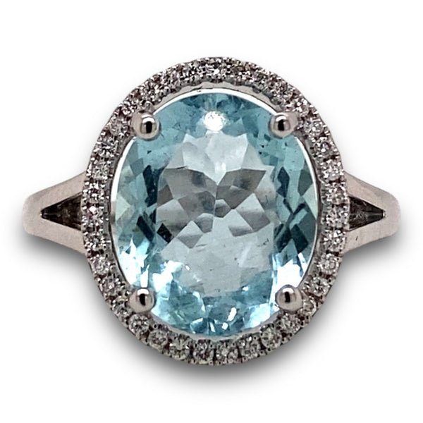 Oval Aquamarine Ring with Diamond Halo