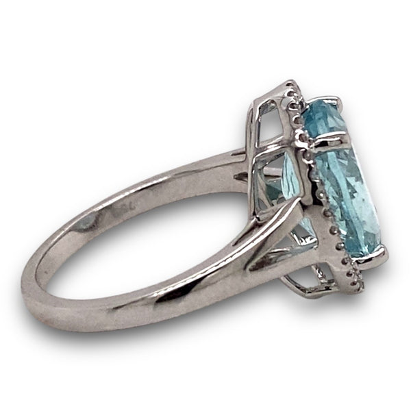 Oval Aquamarine Ring with Diamond Halo