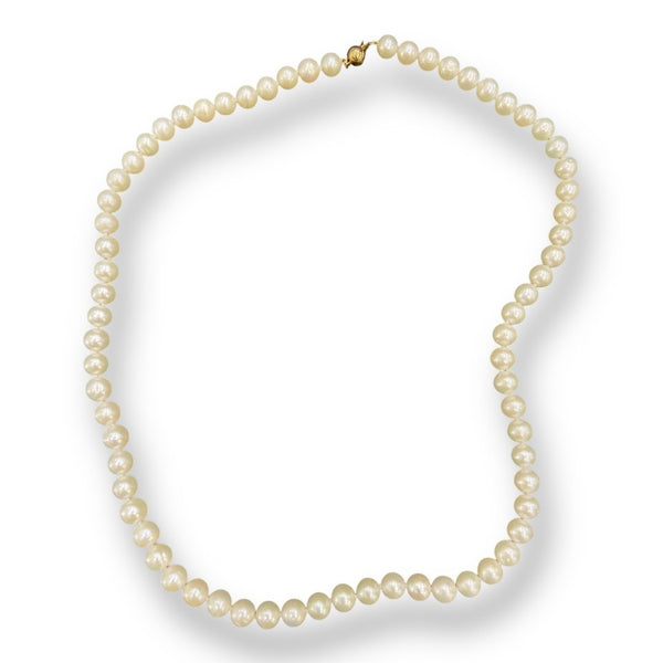 AA Grade 8mm Round Freshwater Pearl Necklace with Gold Clasp