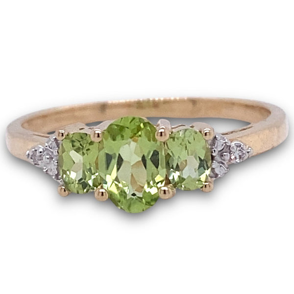 Petite Trilogy Peridot and Diamond Ring